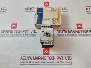 Siemens 7pu1540-1bn21-0z Electronic Timer 220/240v Ac - Zdjęcie 1 z 8