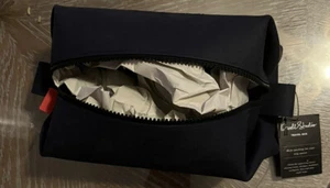 DwellStudio for Mens Travel Toiletry Bag NWT - Imagen 1 de 4