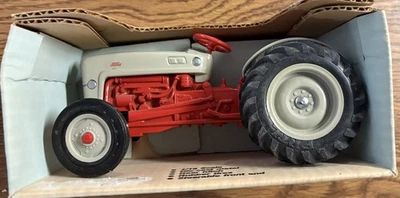 1/16 Ertl Toy Ford NAA Golden Jubilee Collector's Edition Tractor - Image 1 of 4
