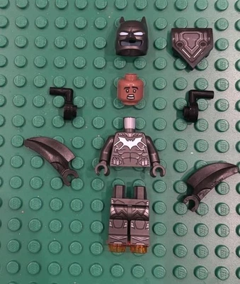 LEGO 76300 Batwing MINIFIGURE from DC Batman Superheroes Arkham Asylum - Image 1 of 2