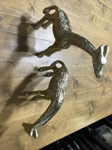 Figuras de jirafa de latón modernas vintage de mediados de siglo - Imagen 1 de 4