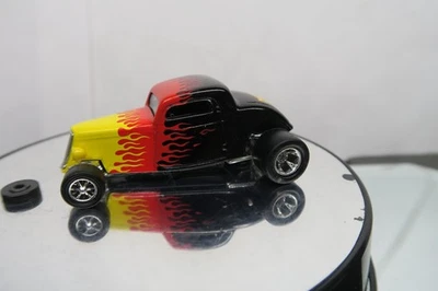 100% HOT WHEELS DESIGNER DREAMZ 2 MACD RACING '32 FORD COUPE! NICE DETAILS! - Image 1 of 4