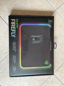 RAZER Tappetino Mouse da Gaming RGB Firefly Cloth Edition Nero - Foto 1 di 3