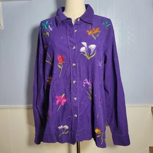 Blusa grande The Quacker Factory púrpura roja rosa floral bordada con botones - Imagen 1 de 12