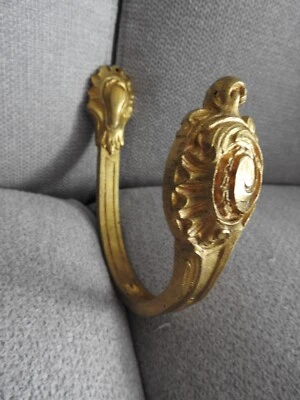 Ancien crochet patère embrasse rideaux en bronze doré torchon style LOUIS XV - Photo 1/4