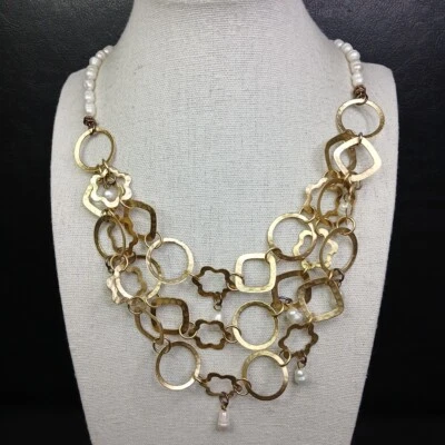 Collar babero B-JWLD perla de agua dulce tono dorado. 13-258 Foto 1 de 4