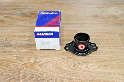 Carcasa, termostato 1993-2011 Buick Cadillac Oldsmobile Pontiac NOS GM 1647540 Foto 1 de 3