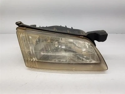 Passenger Right Headlight Fits 98-99 Nissan Altima OEM - Image 1 of 4