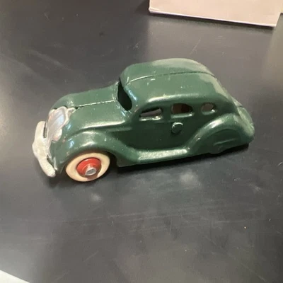 Arcade Airflow New Tires 3-4 Inch Refurbished In 2000 By Eccles Nice Green - Image 1 of 4