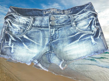 Almost Famous cutoff jean Shorts womens Size 0 Destroyed denim booty shorties