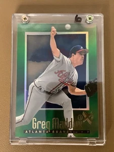 1997 Greg Maddux #57 EX 2000 Atlanta Braves With Holder - Picture 1 of 4