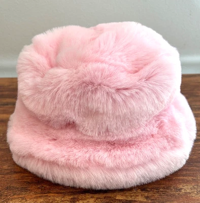 Sombrero de bebé de piel sintética rosa de Sarah Louise de Inglaterra talla 12 meses, forrado en satén rosa Foto 1 de 4