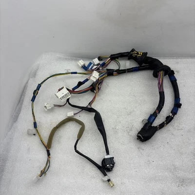 Chicote de fios dianteiro esquerdo do lado do motorista Toyota Prius 2005-2009 fabricante de equipamento original - Imagem 1 de 4