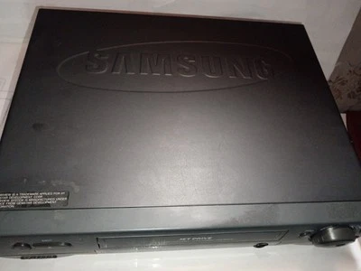 SAMSUNG SHOWVIEW SV-145XK VIDEOREGISTRATORE VHS VIDEO - Immagine 1 di 4