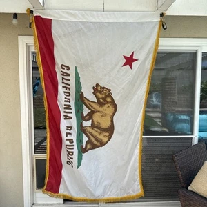 Vintage CALIFORNIA REPUBLIC Flag 4x6 Feet Annin? Unbranded Fringe - Picture 1 of 15