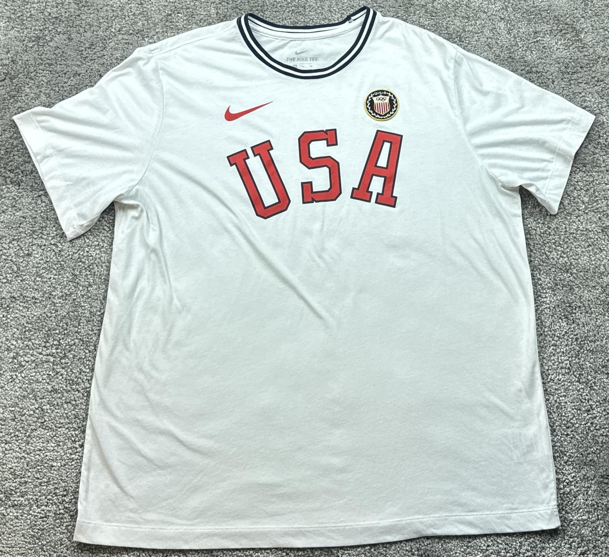NIKE 2012年ロンドンオリンピック TEAM USA Ｔシャツ Team USA Essential Men's Nike T-Shirt. Nike.com