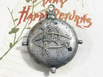 Старинный металлический брелок для часов в форме столовой Grand Army Of The Republic времен гражданской войны - Изображение 1 из 4