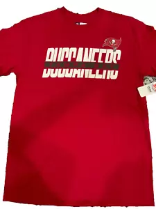 NFL Team Apparel Medium S/S Tampa Bay Buccaneers T-Shirt- Red 100% Cotton. - Picture 1 of 7