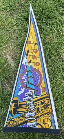 UTAH JAZZ Purple Retro Musical 1996-2004 Style Premium Felt Collectors PENNANT Cover