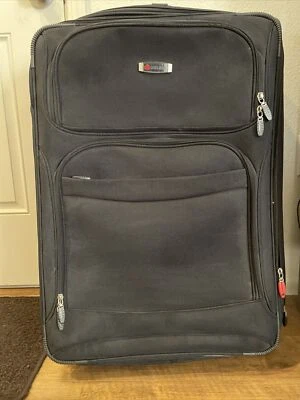 DELSEY 29" EXPANDABLE LIGHTWEIGHT UPRIGHT SPINNER SUITCASE BLACK- Great Cond. - Image 1 of 4