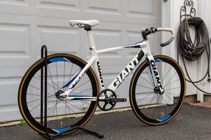2014 Giant Omnium Track Bike Size Small - Picture 1 of 13