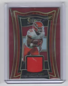 2020 Select Rookie Swatches Prizm Red #12 Clyde Edwards-Helaire Jersey - NM-MT - Picture 1 of 1