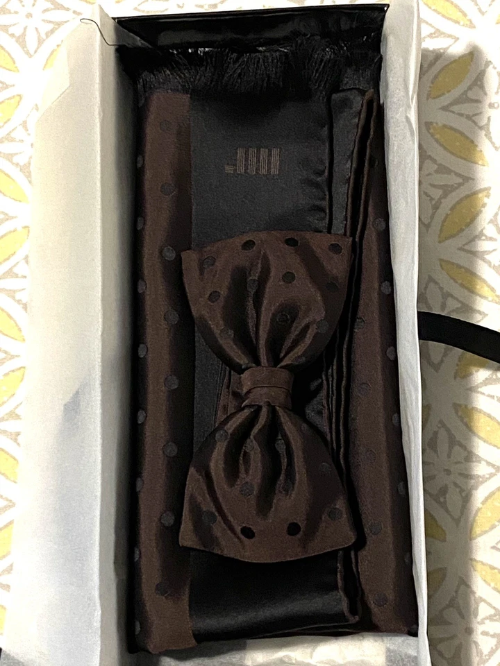 全新 Michael Reslan 意大利 100% Silk Cummerbund 围巾和蝴蝶结 S 件套 — 第 1/4 张图片