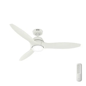 Hunter Fan 52 inch Casual White Indoor/Outdoor Ceiling Fan with Light and Remote - Picture 1 of 12