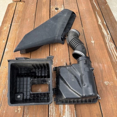 Subaru Impreza WRX STI Intake Box 2015-2021 OEM A52AG08 A12AG00 A13AG02 Used - Image 1 of 4