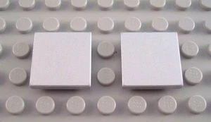 LEGO Lote de 2 Piezas y Piezas Azulejos Acabado Tapa Lisa Plata Metálica 2x2 - Imagen 1 de 1