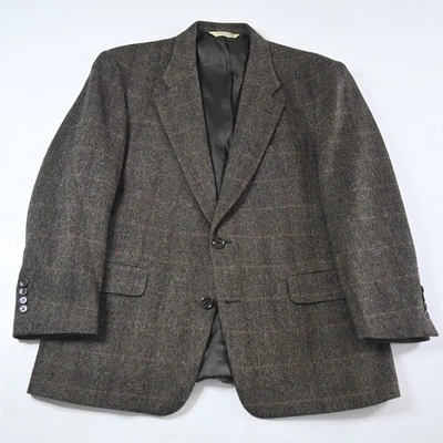 Vtg USA Made 42S Brown Herringbone 100% Wool Tweed Blazer Jacket Sport Coat - Image 1 of 4
