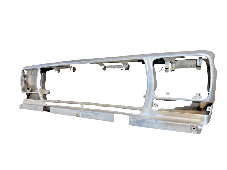 78 79 1978 1979 F100 F150 F250 F350 Bronco Aluminum Grille Shell and more! LOT! - Image 1 of 4