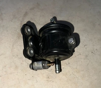 Suzuki 60-70 HP DF60 DF70 Fuel Filter Assembly PN 15440-99E01 Fits 1998-2009 - Image 1 of 3