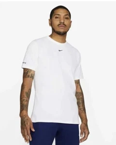 T-shirt bianca nuova con etichette Nike x Drake NOCTA Cardinal Stock da uomo piccola - Foto 1 di 3