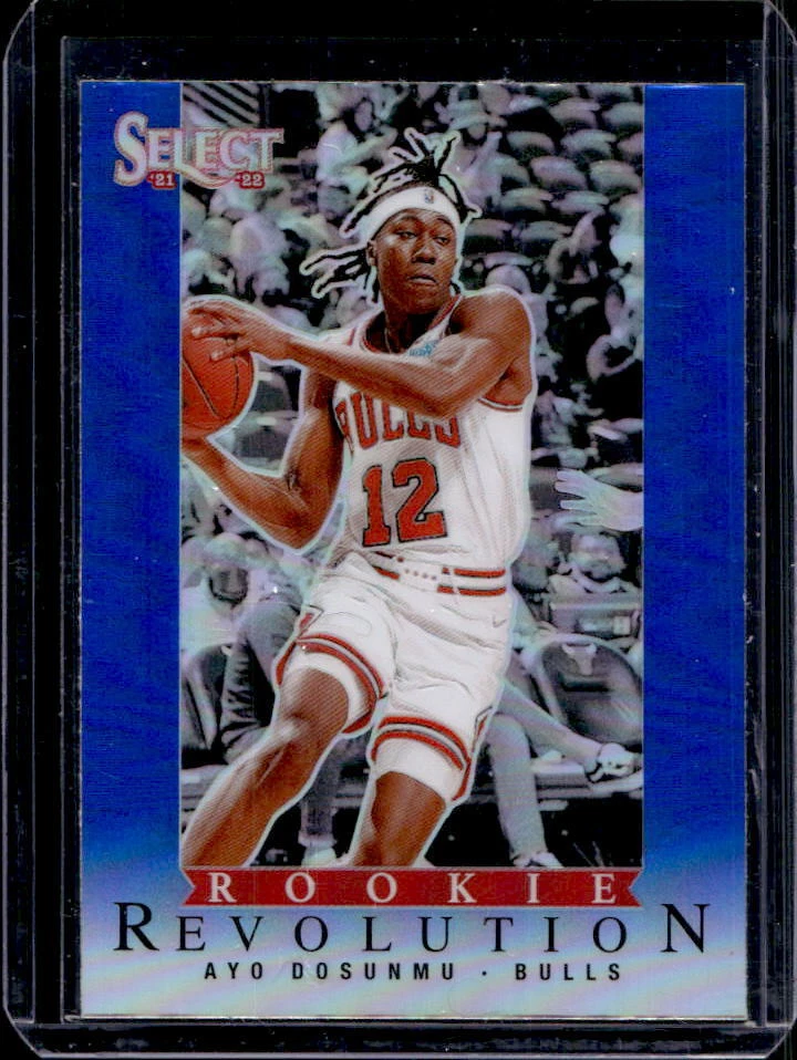 2021-22 Select Ayo Dosunmu Blue Prizm Rookie Revolution RC #22 Bulls