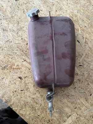 Zusatztank Fahrrad Hilfsmotor Benzintank Oldtimer Tank mit Benzinhahn & Deckel  - Bild 1 von 4