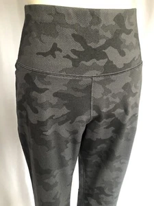 New ALL IN MOTION Womens Legging Grey Camouflage, Large - Picture 1 of 8
