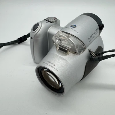 Konica Minolta Dimage Z10 Digital Camera 3.2MP 8x Optical Zoom Tested, Working - Image 1 of 4