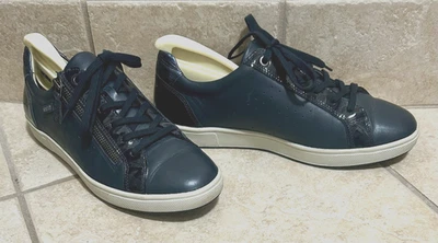 Zapatilla deportiva Mephisto NIKITA azul marino Lthr/patente con cordones/crebilla lateral ~ Reino Unido 7 / EE. UU. 9,5 ~ no usada Foto 1 de 4