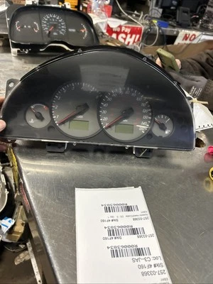 Cuadro de instrumentos Mercury Cougar V6 1999-2000 Foto 1 de 4