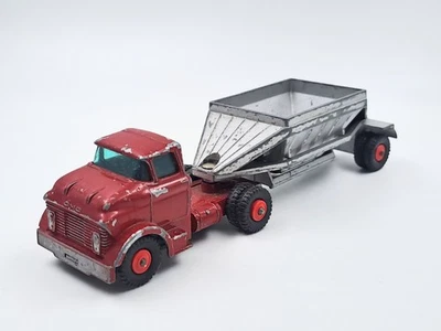 Matchbox King Size Fruehauf Hopper GMC No.K-4 Red / Grey Tractor & Trailer — 第 1/4 张图片