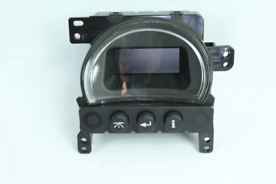 PONTIAC GRAND PRIX INFO CLUSTER GUAGES 2006 2007 2008 - Image 1 of 4