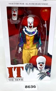 Pennywise 1990 versione IT The Movie 8" in scala vestita figurina retrò NECA NUOVA - Foto 1 di 12