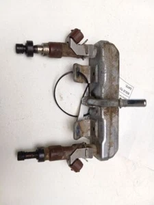 2015 - 2017 SUBARU XV CROSSTREK RIGHT SIDE FUEL RAIL 43666 - Picture 1 of 4