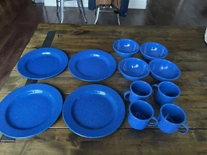 Camping Dishes Coleman Enamelware Plate, Bowl, Coffee Cup 4 Settings - Picture 1 of 9