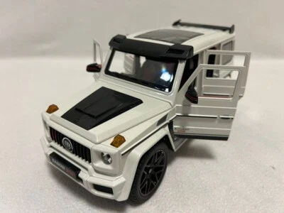1:18 Mercedes-Benz G800 Diecast Car Model Simulation Sound & Light Kids Toy Gift - Image 1 of 4