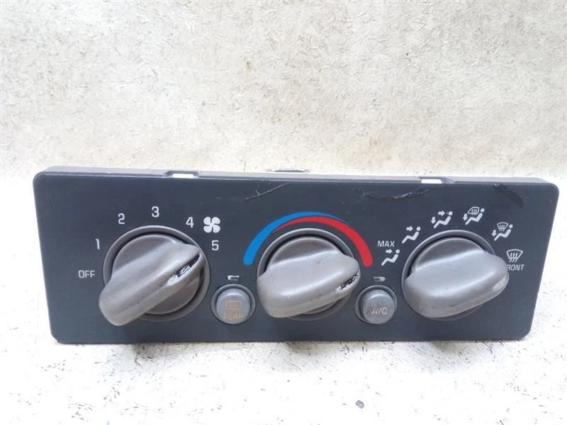 Control de temperatura climático 22694864 compatible con 01-05 Pontiac Grand AM P26-195624 Foto 1 de 4