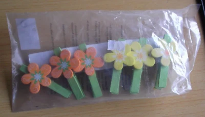 Deko-Klammern, 6 Stück  mit Klammer Wäscheklammer   Blumen Neu Tip - Bild 1 von 2