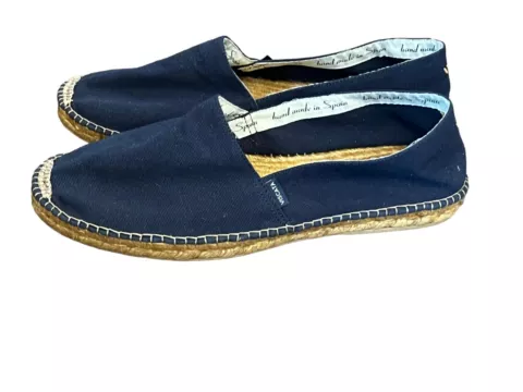 Viscata Barcelona Mens Canvas Shoes Size 13. Nwot Hand made in Spain Slip ons Cover
