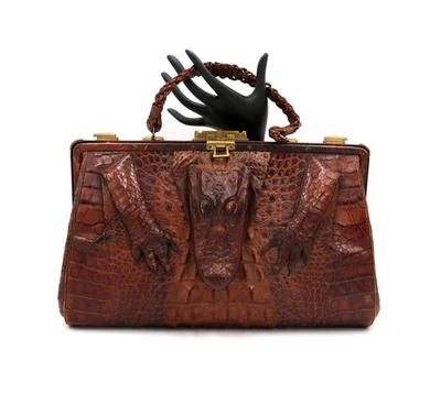 Antiga - KLEINSTUBER - Marrom Grande - JACARÉ - Bolsa de mão com cabeça e pés - Imagem 1 de 4